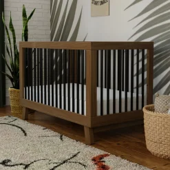 Hudson 3-in-1 Convertible Crib with Toddler Bed Conversion Kit in Natural Walnut&Black