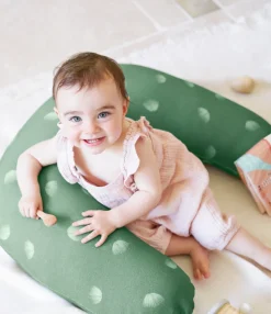 2-in-1 Pregnancy & Infant Feeding Pillow