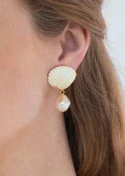Isola Earrings in Dove