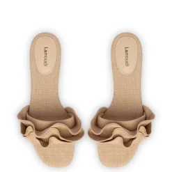 Ivy Ruffle Flat Mule In Beige Raffia