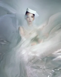 Jackie Pillbox With Veil