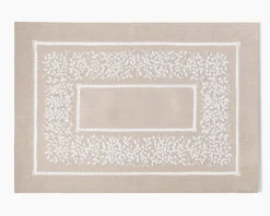 Jardin Classic Linen Placemat in Six Colors