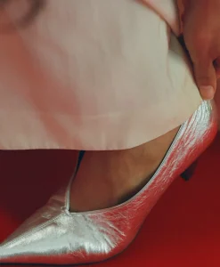Kiki Heel in Crinkled Silver