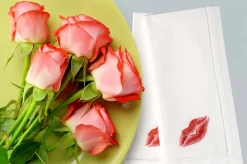 Kiss Napkin