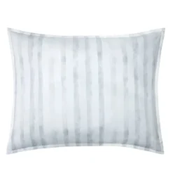 Kricia Sham in Lunar