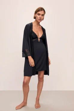 Lara Short Robe in Black