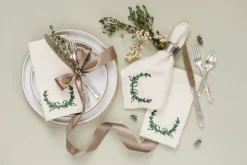 Laurel Embroidered Napkins