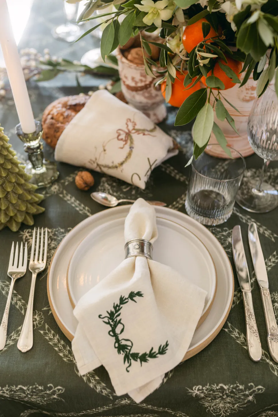 Laurel Embroidered Napkins