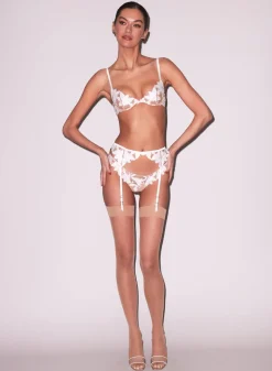 Lily Embroidery Hipster Thong in Ivory