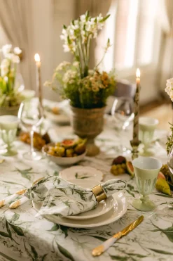 Lily of the Valley Serviettes