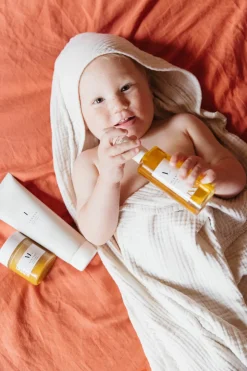 LINNÉ New Mom and Bébé