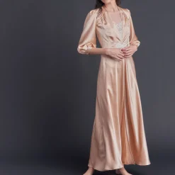 Long Maia Vintage Blush Silk Robe