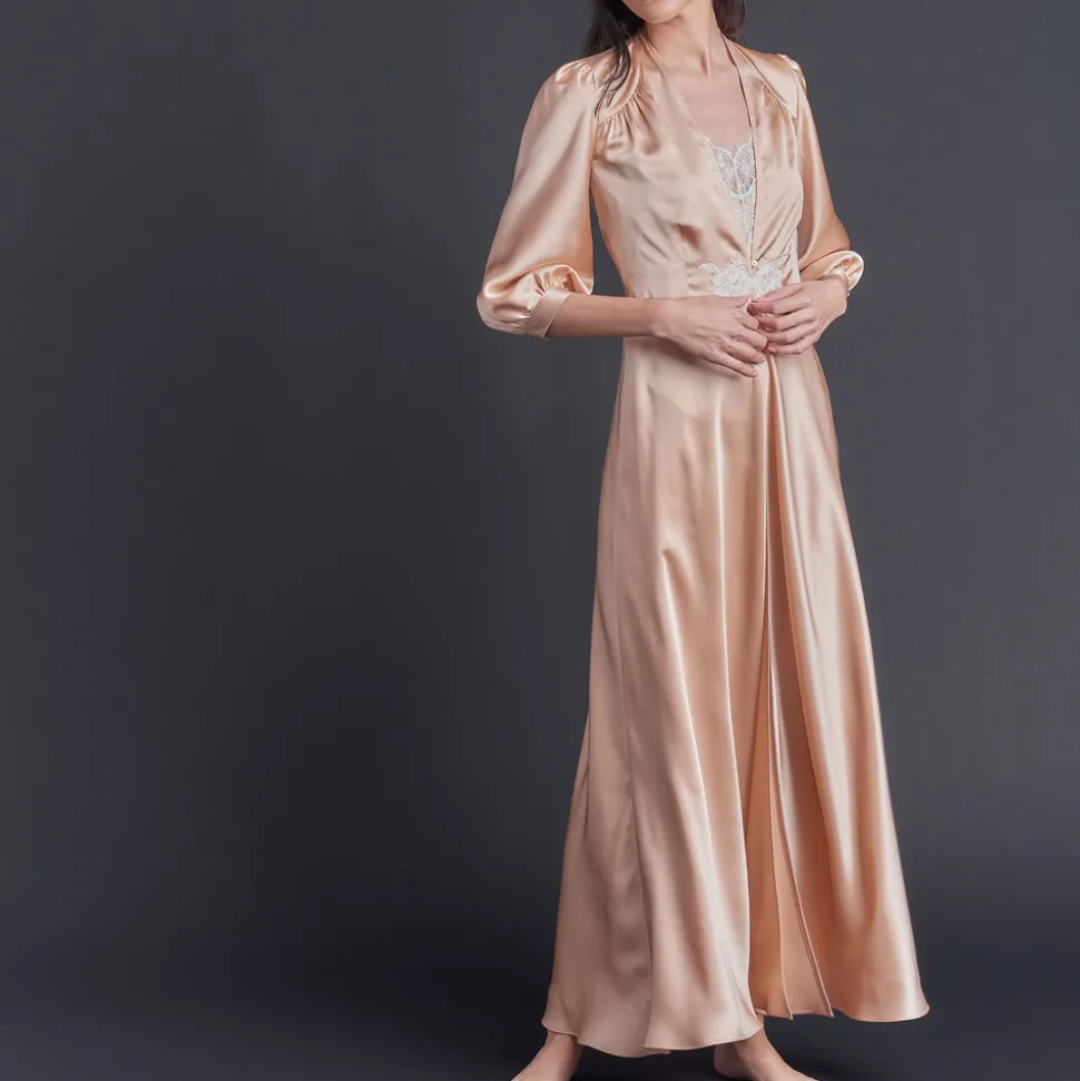 Long Maia Vintage Blush Silk Robe