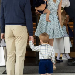 Long Sleeve Henry Peter Pan in Prescott Plaid