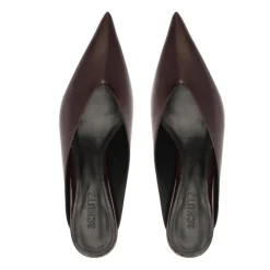 Loren Mid Patent Pump in Maplewood