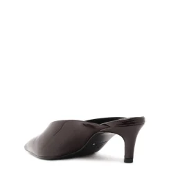 Loren Mid Patent Pump in Maplewood