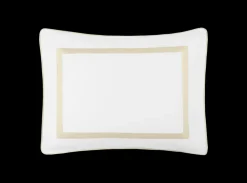 Louise Piqué Collection