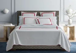 Louise Piqué Collection