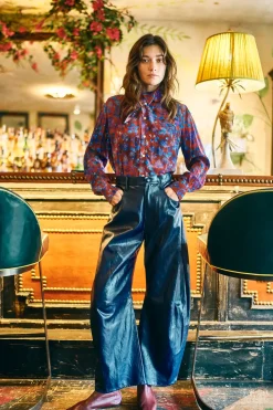 Mabel Pant in Dark Navy