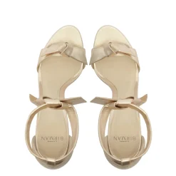 Mabeleh Platform in Golden