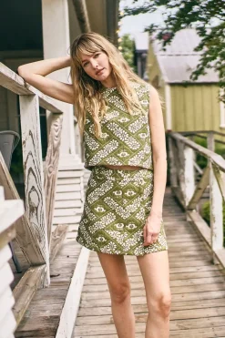 Manning Top in Legacy Jacquard Olive