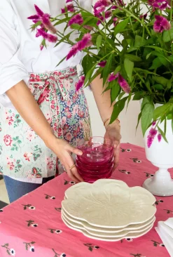 Manzanilla Rectangular Tablecloth in Bougainvillea