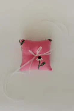 Manzanilla Ring Pillow in Pink