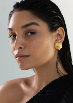 Mar Earrings in Gold