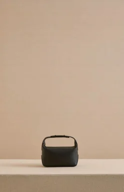 Mason 17 in Tumbled Grain Black