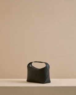 Mason 24 in Tumbled Grain Black