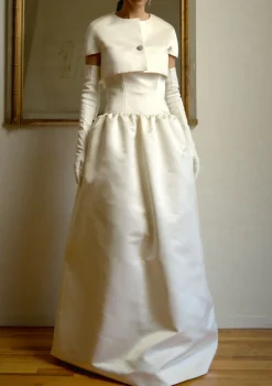 Matching Capelet In Créme Double-Faced Satin