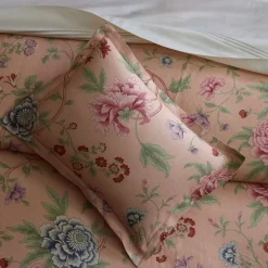 Matouk Schumacher Simone Collection