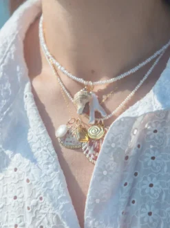 Medium Scallop Shell Charm in Multi