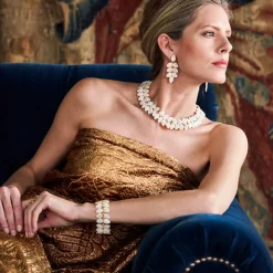 Mermaid Garden Vine Necklace in Mother of Pearl