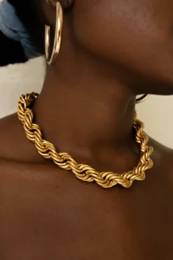 Mini Showstopper Necklace