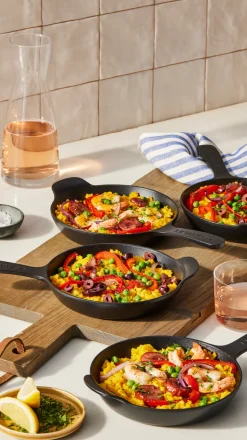 Mini Skillet 1/3 QT in Matte Black, Set of 4