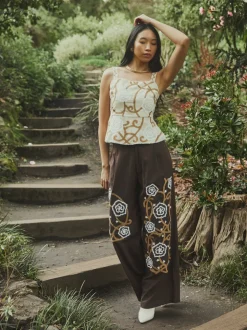 Miranda Top in Khaki Garden