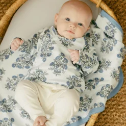 Nesting Box in Blue Bouquet Floral