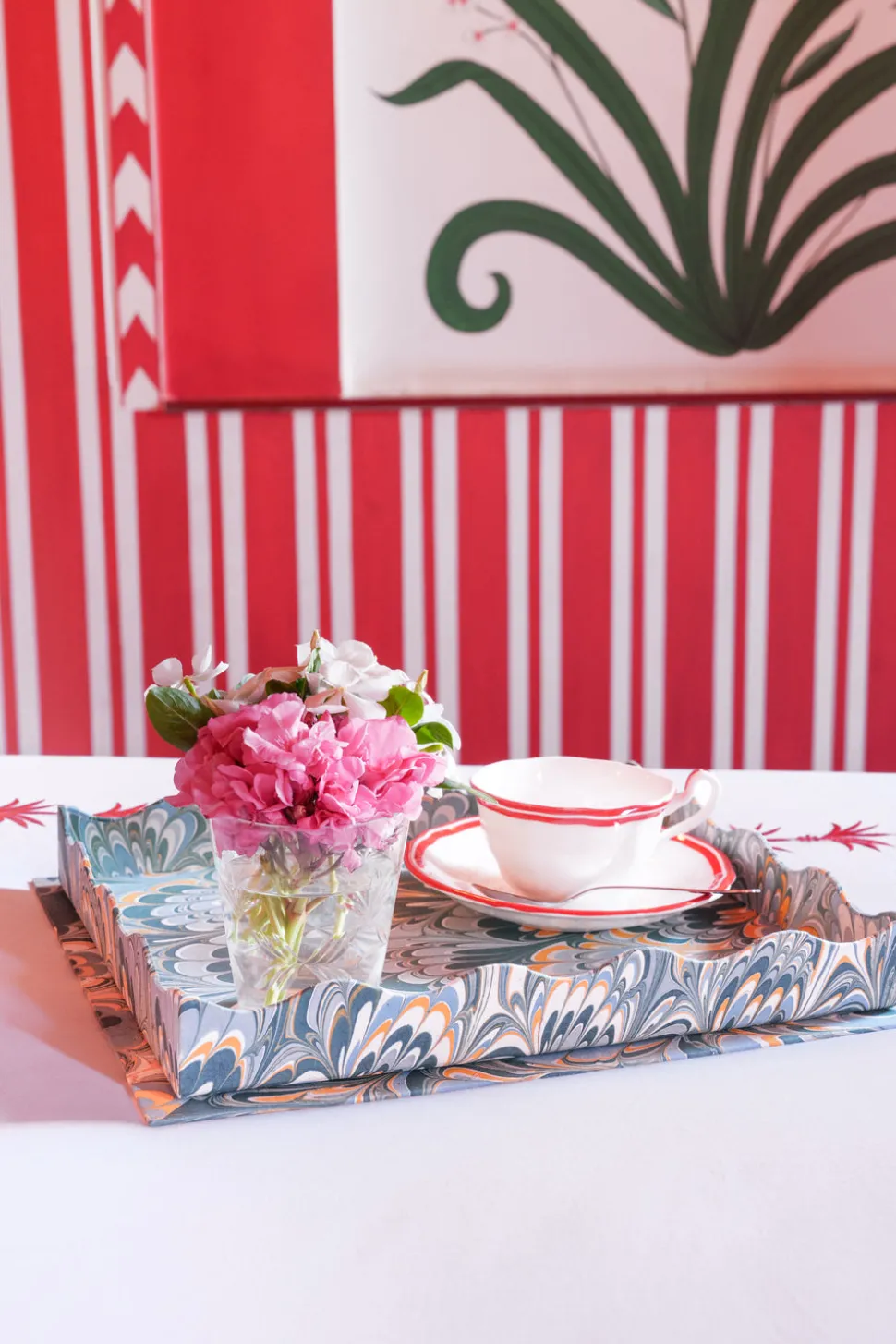 Nesting Scalloped Hand-Marbled Trays in Blue