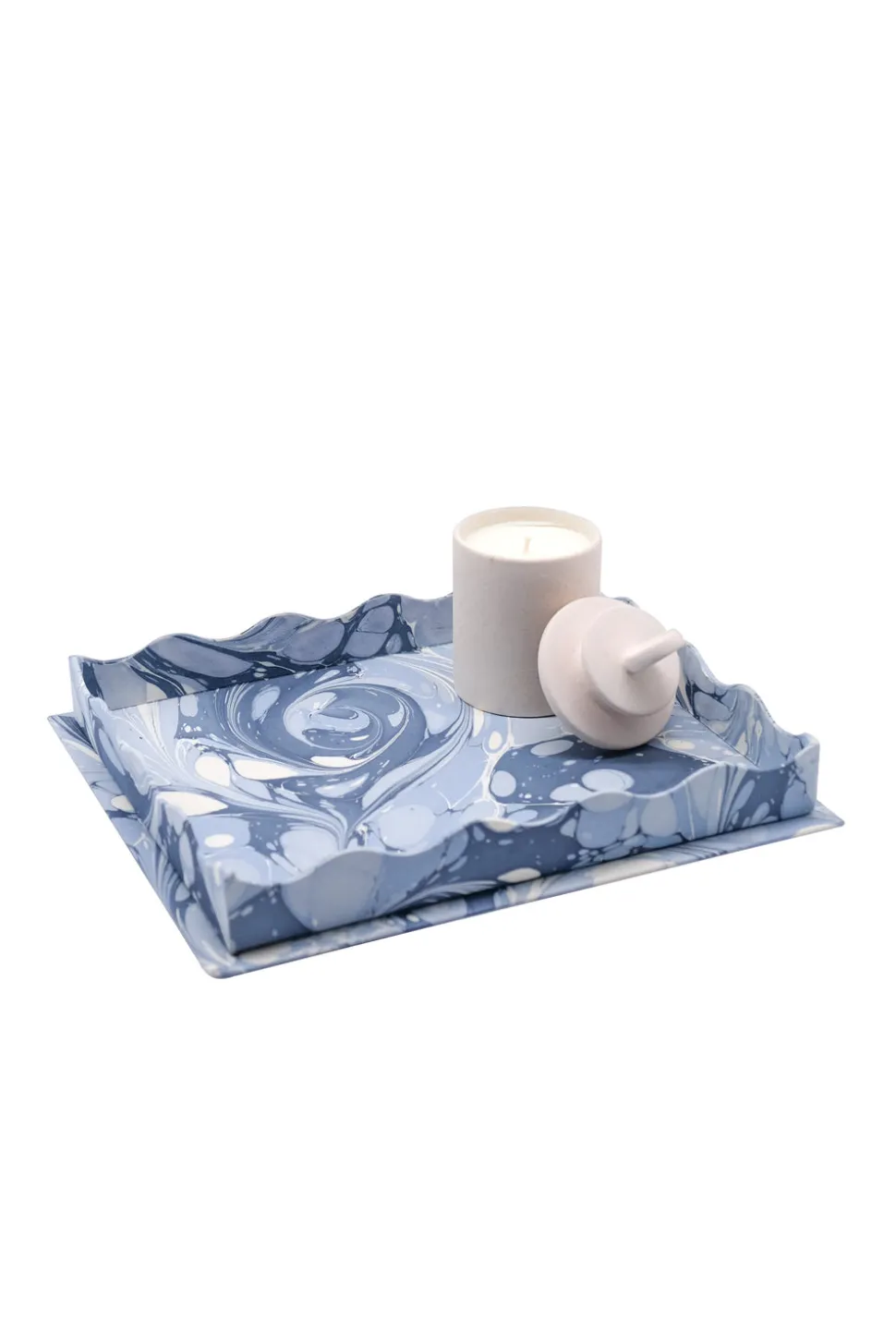 Nesting Scalloped Hand-Marbled Trays in Ocean Wave