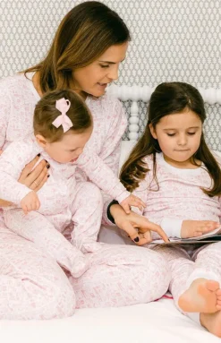 New York City Two Piece Kids Pajamas in Pink