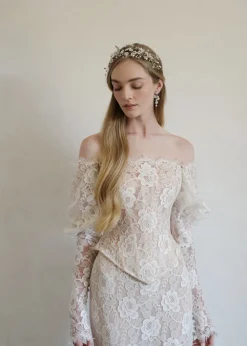 Nicola Comb in Crystal Pearl