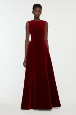 Nodin Dress in Burgundy Wind Velvet