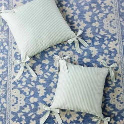 Noelle Bow Pillow in Wintergreen