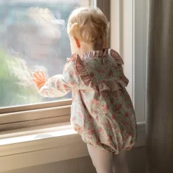 Nora Bubble in Beacon Hill Blooms