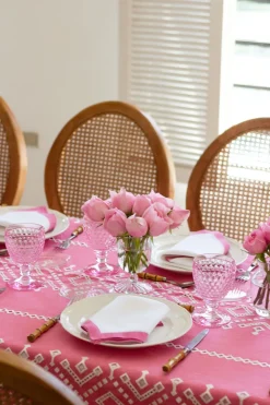 Ojete Rectangular Tablecloth in Bougainvillea