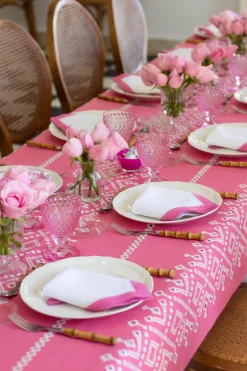 Ojete Rectangular Tablecloth in Bougainvillea