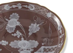 Oriente Italiano Antico Doccia Tea Saucer in Castagna