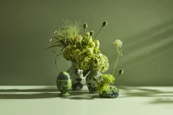 Oriente Italiano Egg With Cover in Pervinca