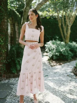 OTM Exclusive: Begum Set in Pink & White